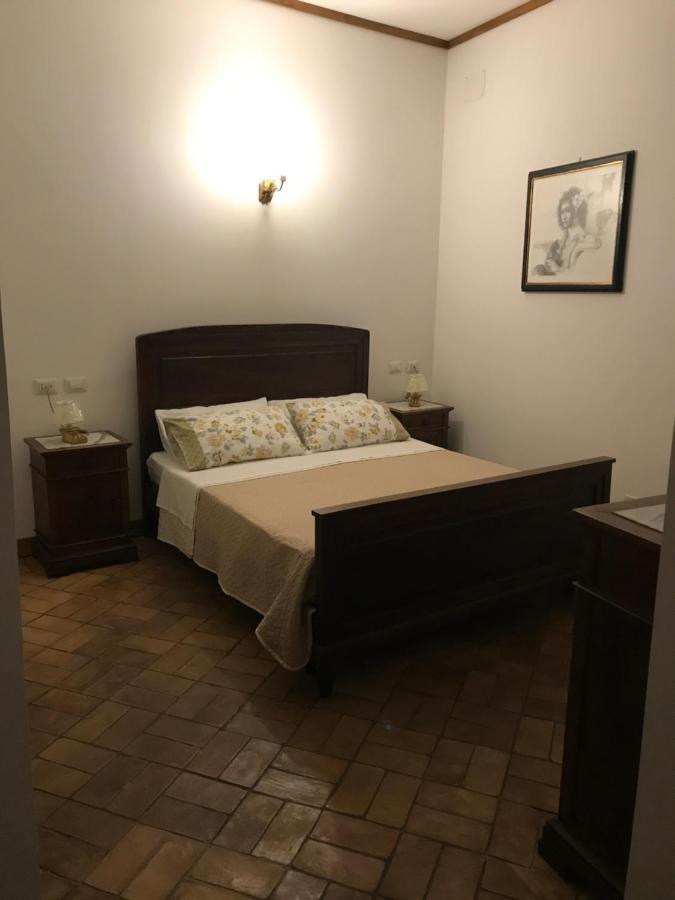 سورا Le Prigioni Del Palazzo B&B المظهر الخارجي الصورة