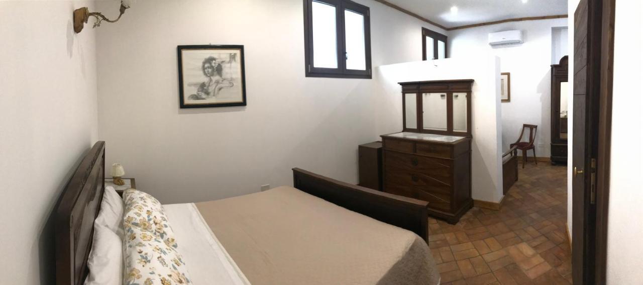 سورا Le Prigioni Del Palazzo B&B المظهر الخارجي الصورة