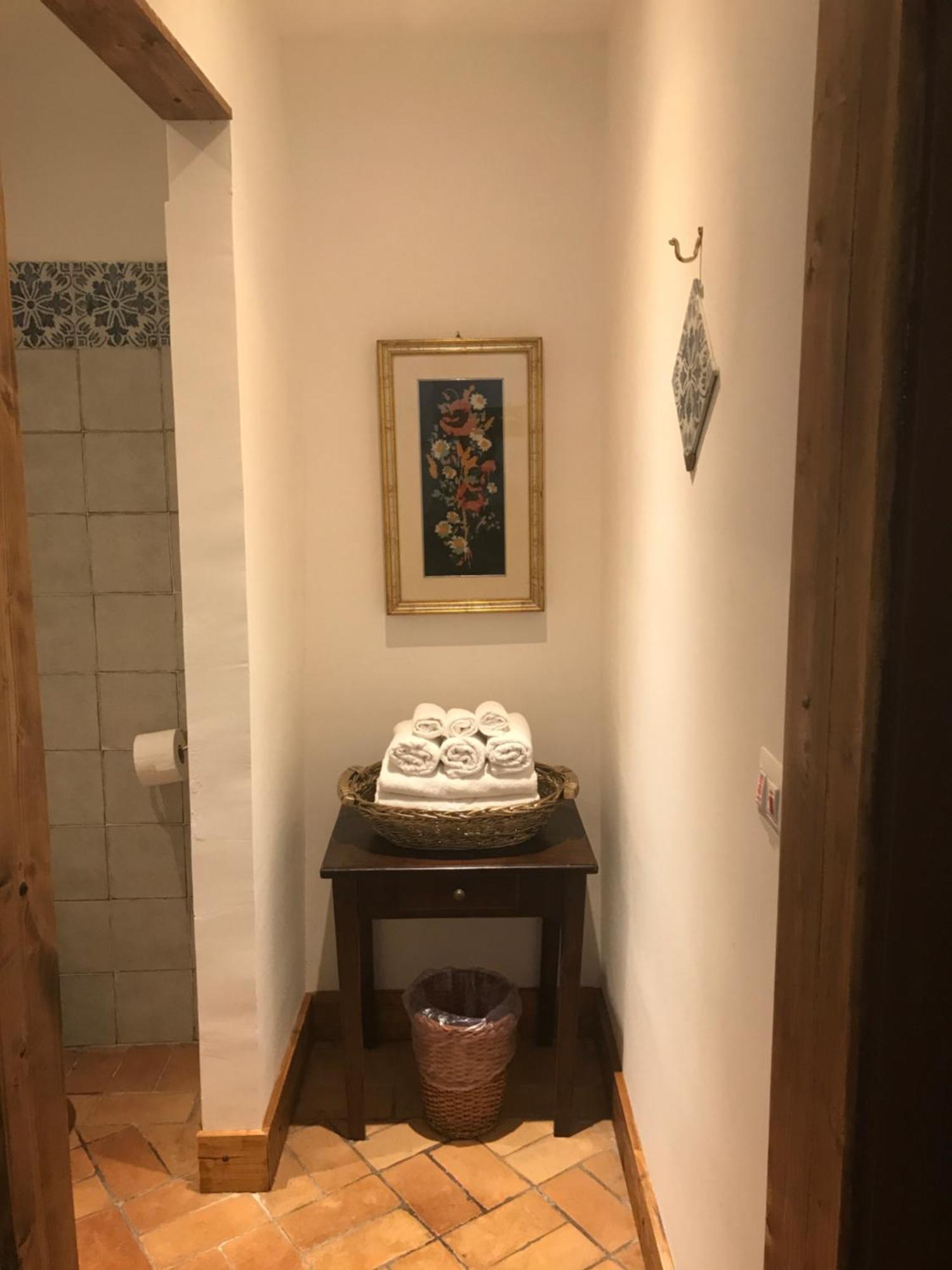 سورا Le Prigioni Del Palazzo B&B الغرفة الصورة