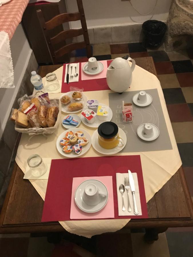 سورا Le Prigioni Del Palazzo B&B المظهر الخارجي الصورة